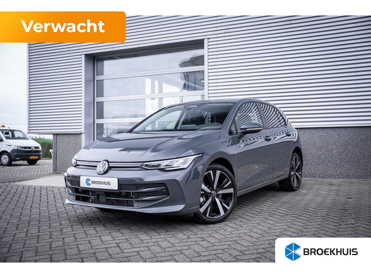Volkswagen Golf - Life Edition eHybrid | 'App-Connect' draadloze smartphone integratie | Achterbank in ongel - AutoWereld.nl