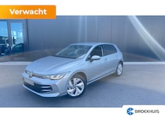 Volkswagen Golf - Life Edition eHybrid | 'App-Connect' draadloze smartphone integratie | Achterbank in ongel