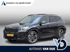 BMW iX1 - xDrive30 Launch Edition 67 kWh | Pano-Dak/19"/Adapt.Cruise/3D Camera/HUD/Massage/Comfort A