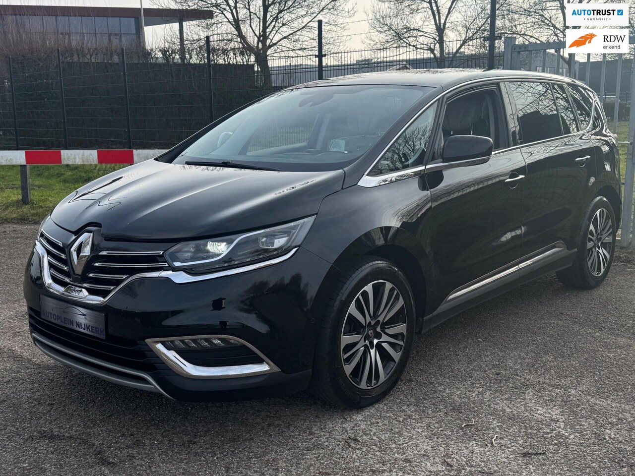 Renault Espace - 1.6 TCe Initiale Paris 7pers. Panodak LED Camera Trekhaak - AutoWereld.nl