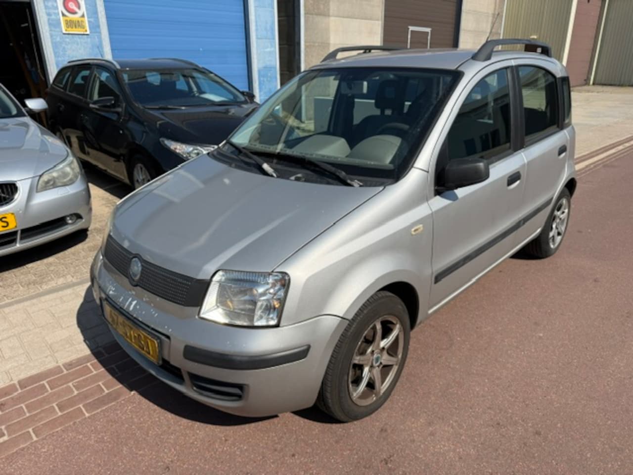 Fiat Panda - 1.1 Young 2006 met koude airco en APK 7-27. Fijne auto met veel onderhoudsrekeningen en ve - AutoWereld.nl