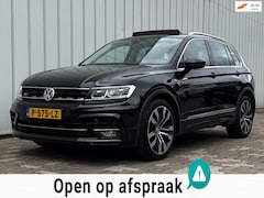 Volkswagen Tiguan - 2.0 TDI DSG Highline Business R PANO TREKHAAK VIRTUAL