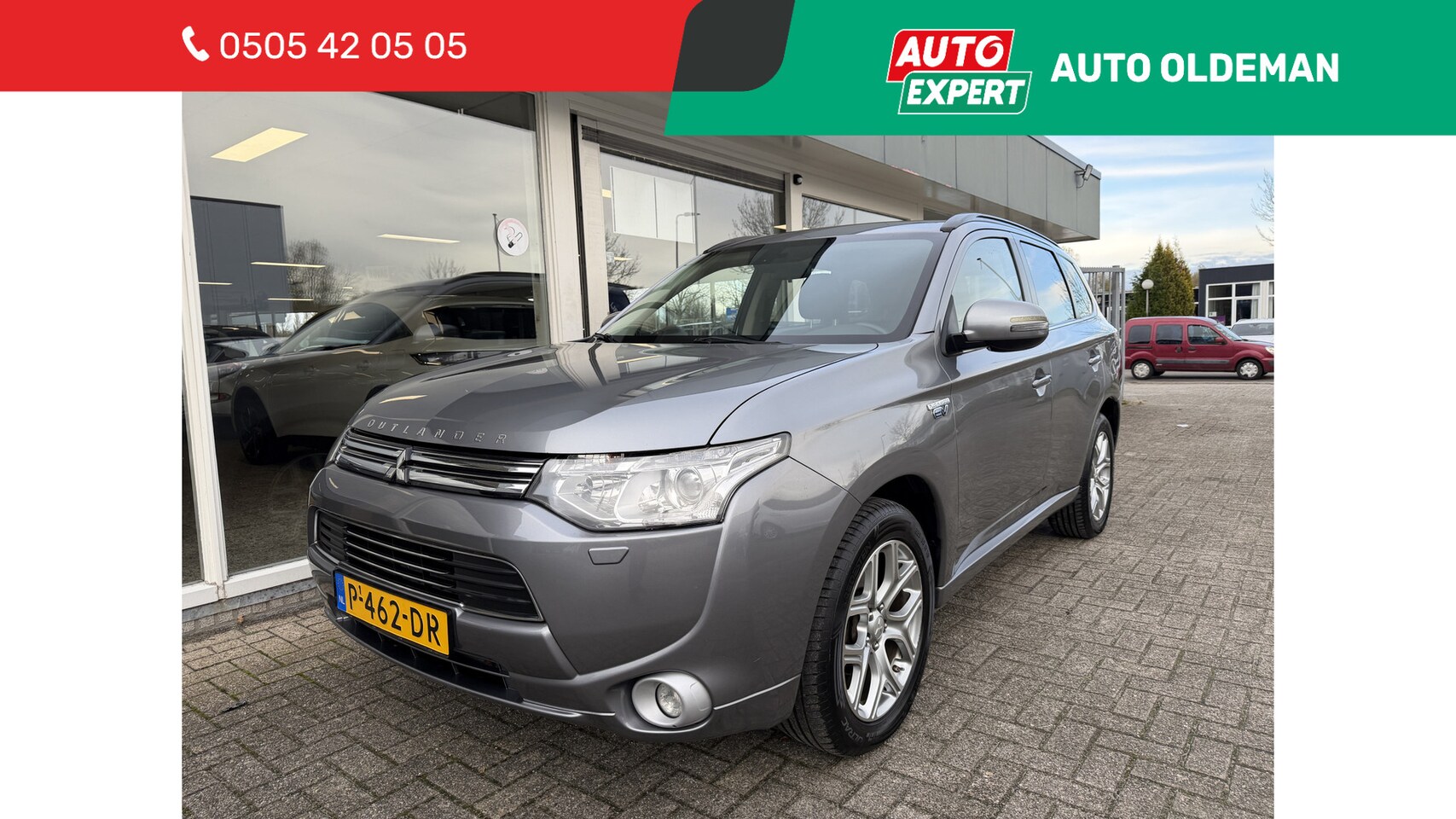 Mitsubishi Outlander - 2.0 PHEV Instyle+ ACC,LEDER,CLIMA,TREKHAAK - AutoWereld.nl