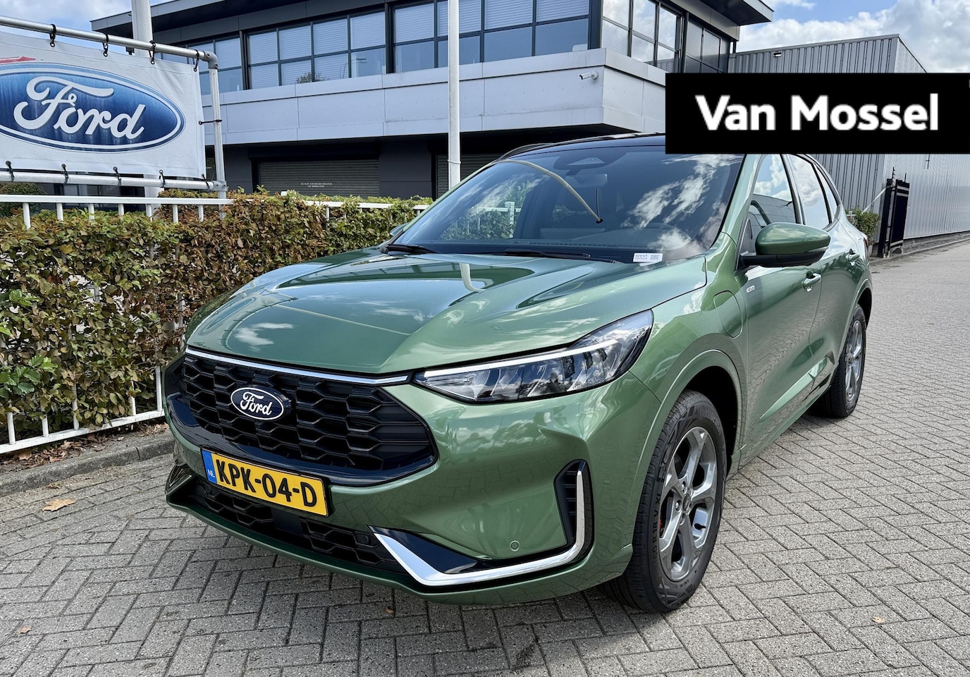 Ford Kuga - 2.5 PHEV ST-Line X Panorama dak | Memory functie Bestuurdersstoel | Winter pack - AutoWereld.nl