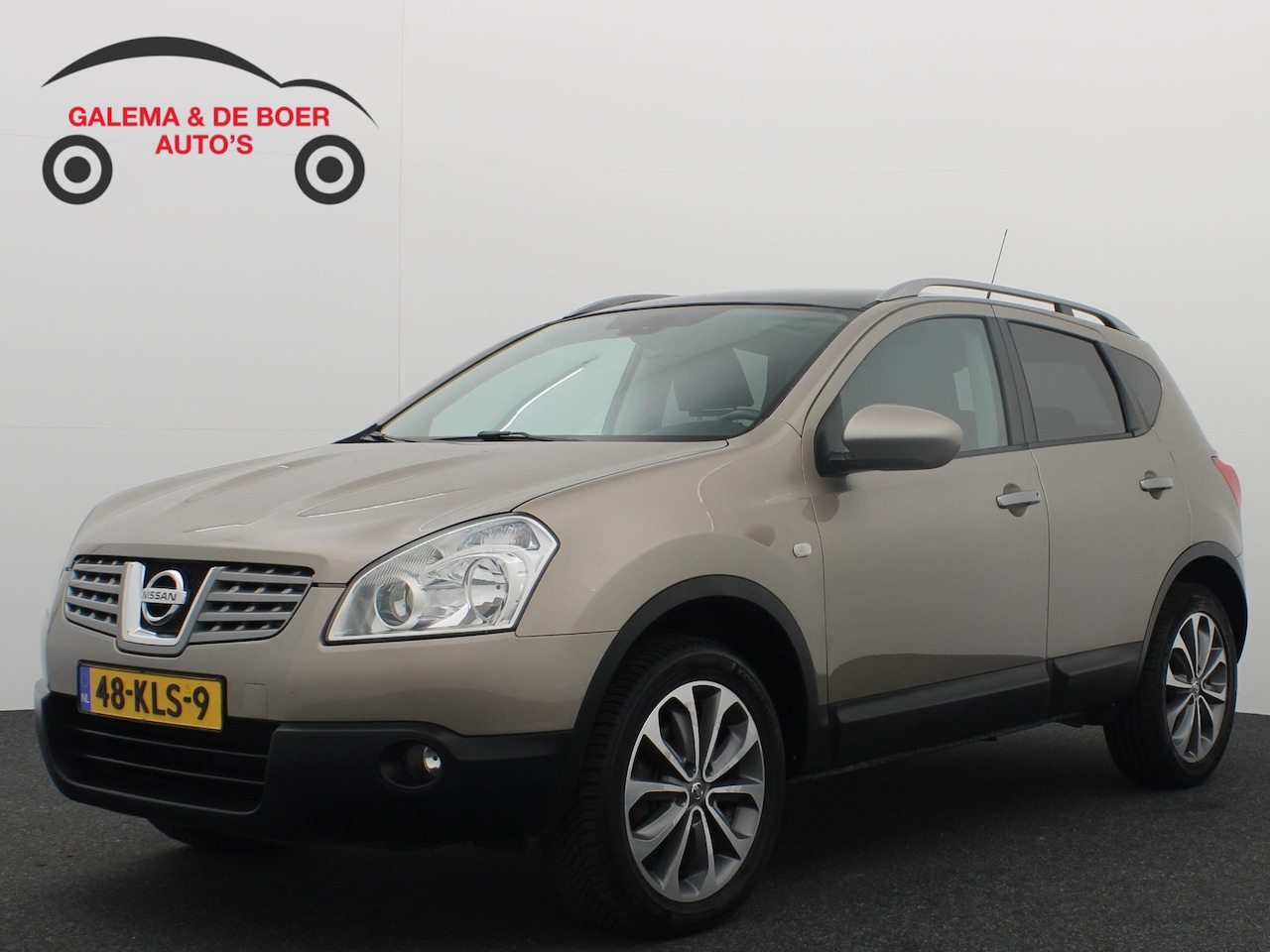 Nissan Qashqai - 1.6 Connect Edition TREKHAAK / PANORAMADAK / CAMERA / NAVI / CLIMA / BLUETOOTH / CRUISE / - AutoWereld.nl