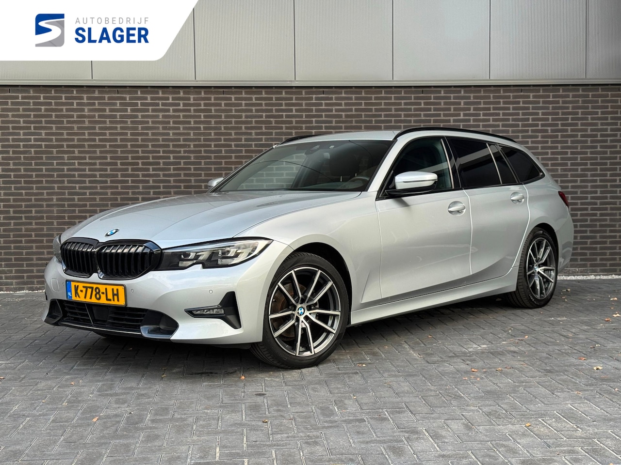 BMW 3-serie Touring - 320i Executive Edition - ACC|Dealer ond.|E-Trekhaak|M-stuur|Stuurverwarming|Hi-Fi - AutoWereld.nl