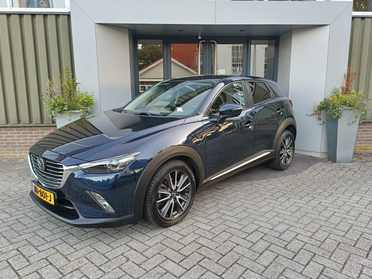 Mazda CX-3 - 2.0 SkyActiv-G 120 GT-M | Airco | Head up display | Keyless entry | Trekhaak | Nap | - AutoWereld.nl