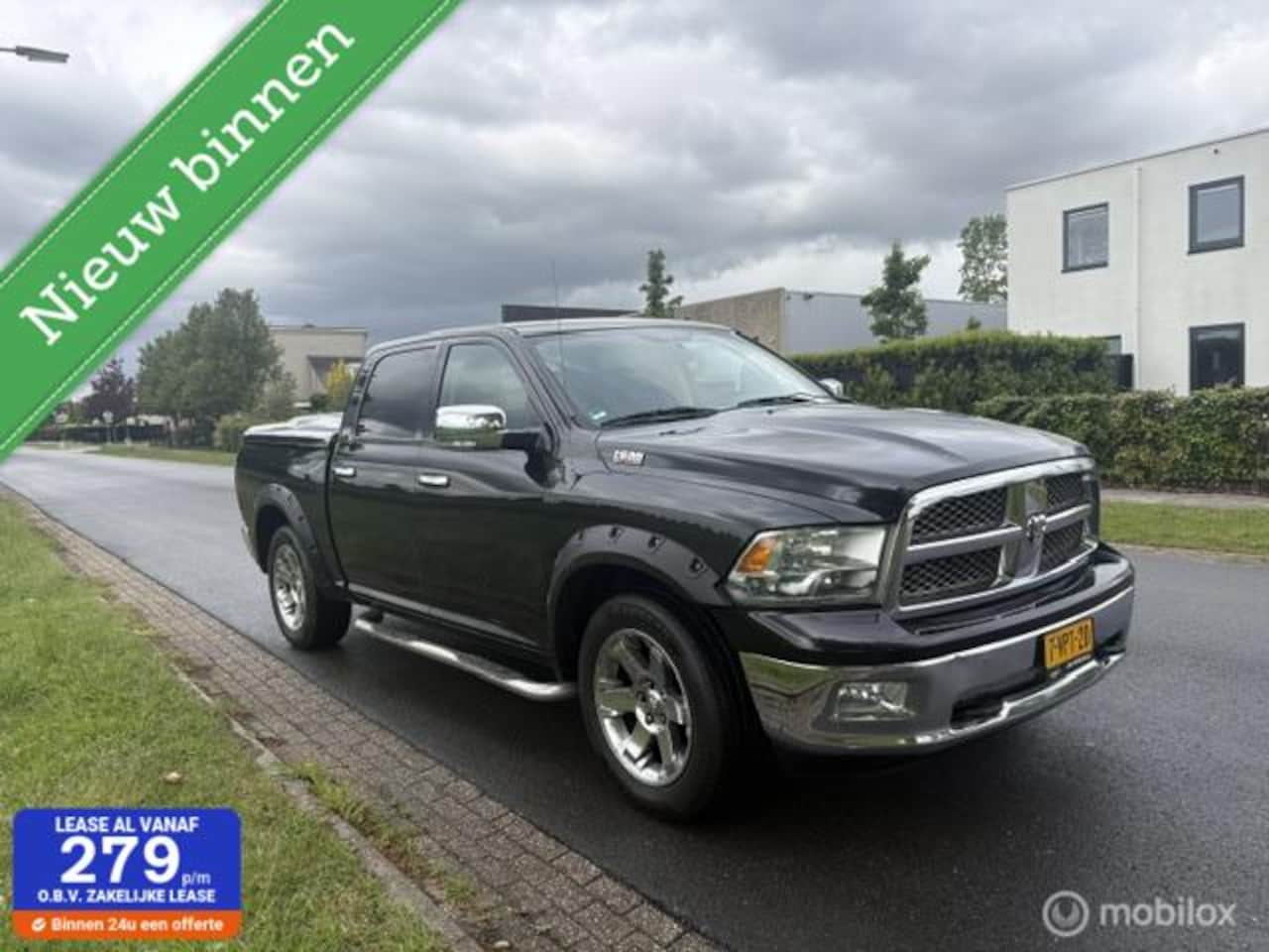Dodge Ram 1500 - 5.7 V8 Crew CAB LARAMI 4X4 LAGE BIJTELLING - AutoWereld.nl