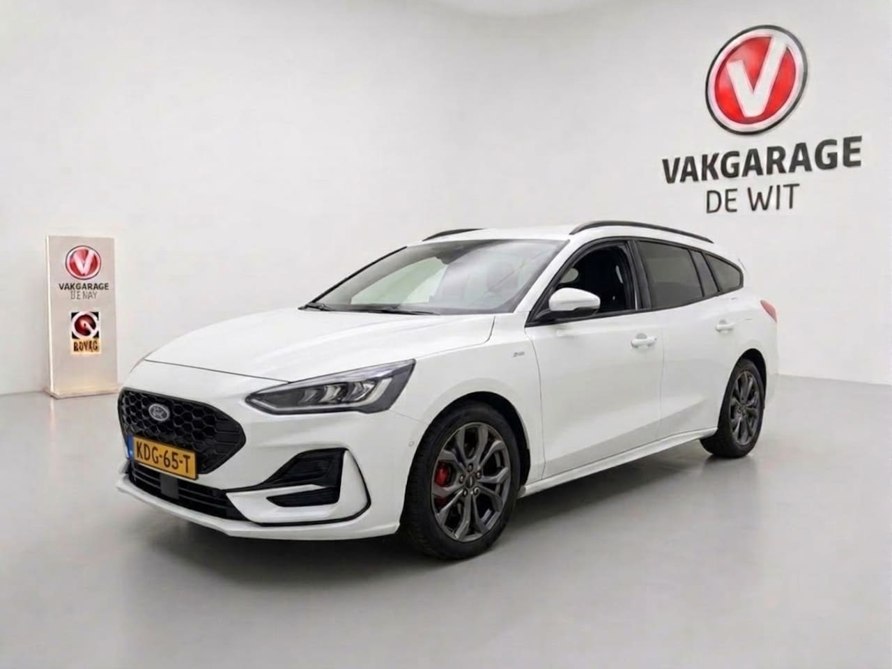 Ford Focus Wagon - 1.0 EcoBoost Hybrid ST Line | Styling pack | ACC | All in prijs - AutoWereld.nl