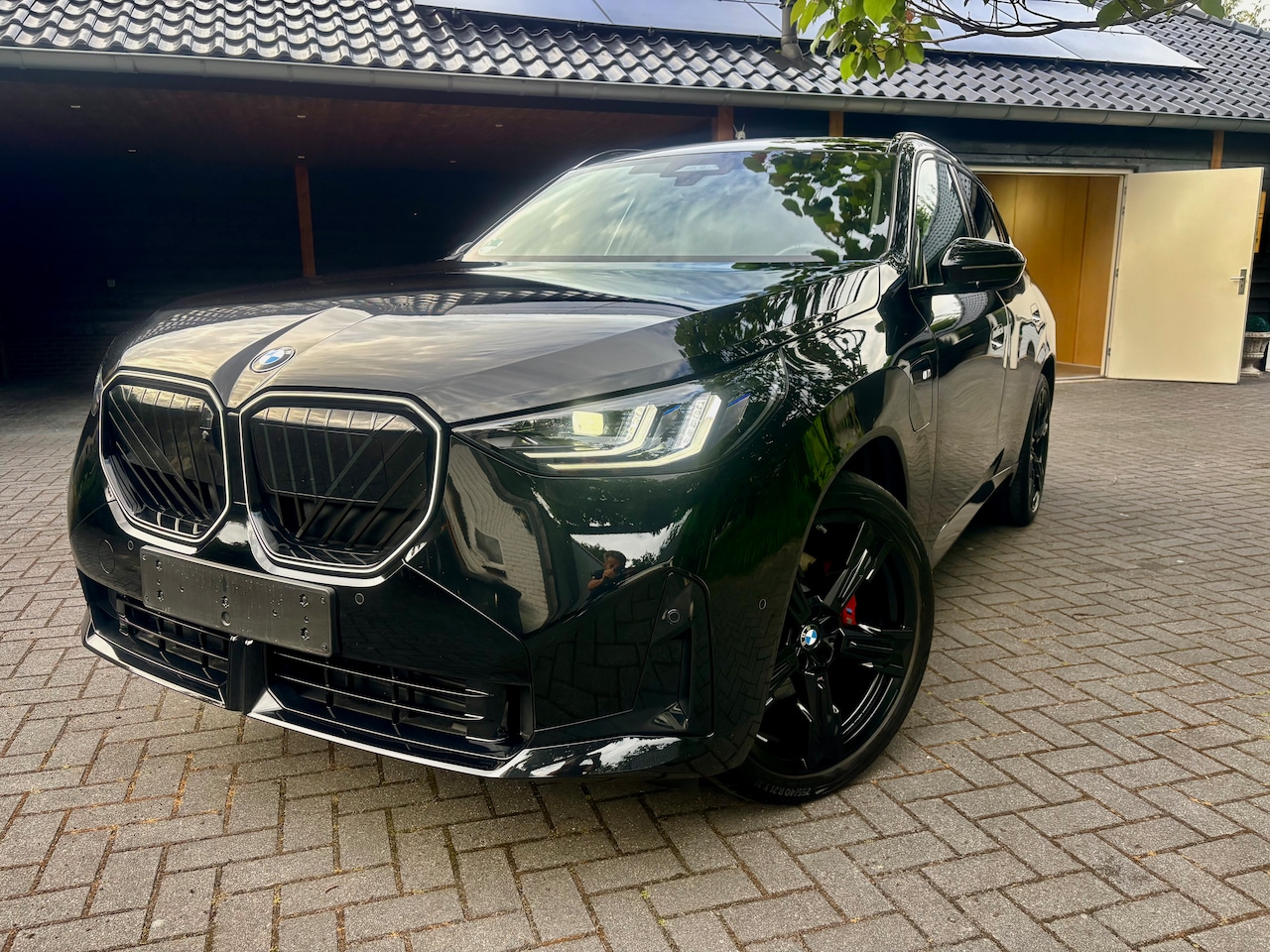 BMW X3 - 30e xDrive M Sport Pro 299pk Pano/ ACC/ 360/ H/K/ 21”/ HUD - AutoWereld.nl