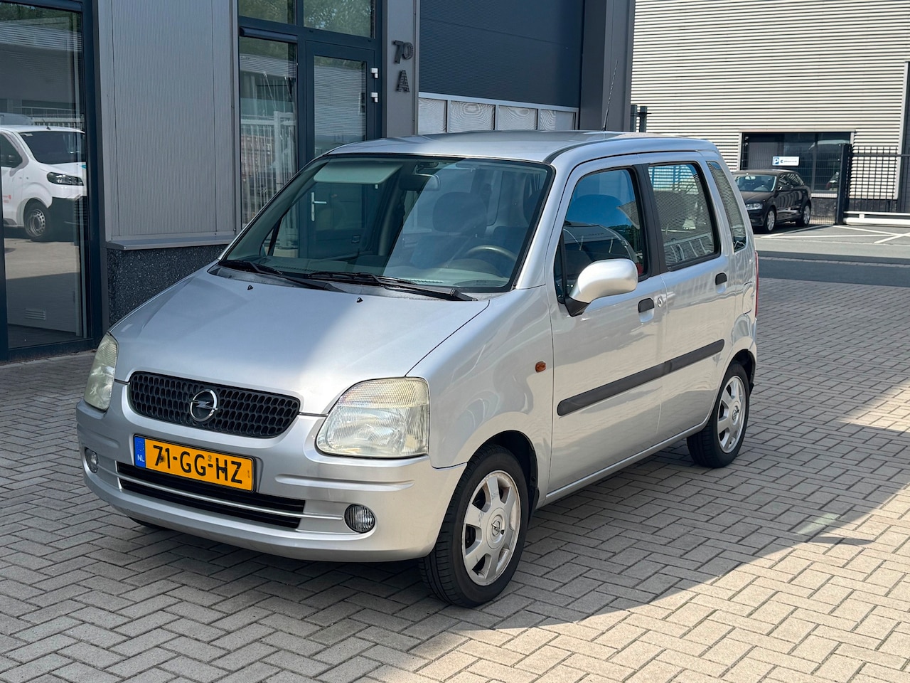 Opel Agila - 1.2-16V Elegance 1.2-16V Elegance - AutoWereld.nl