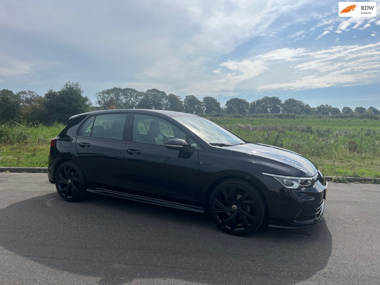Volkswagen Golf - 1.5 TSI R-Line Business 1.5 TSI R-Line Business+ - AutoWereld.nl