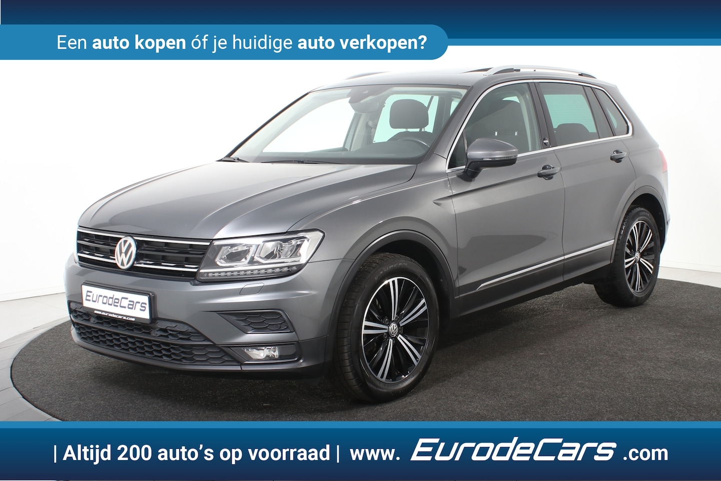 Volkswagen Tiguan - 1.4 TSI Sound *Panoramadak*Navigatie*Carplay* - AutoWereld.nl