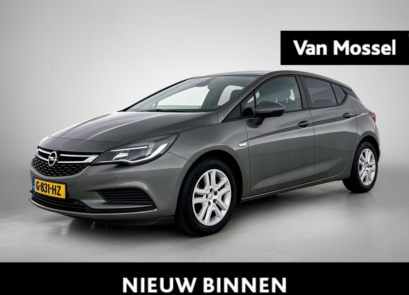 Opel Astra - 1.4 Turbo Online Edition - AutoWereld.nl
