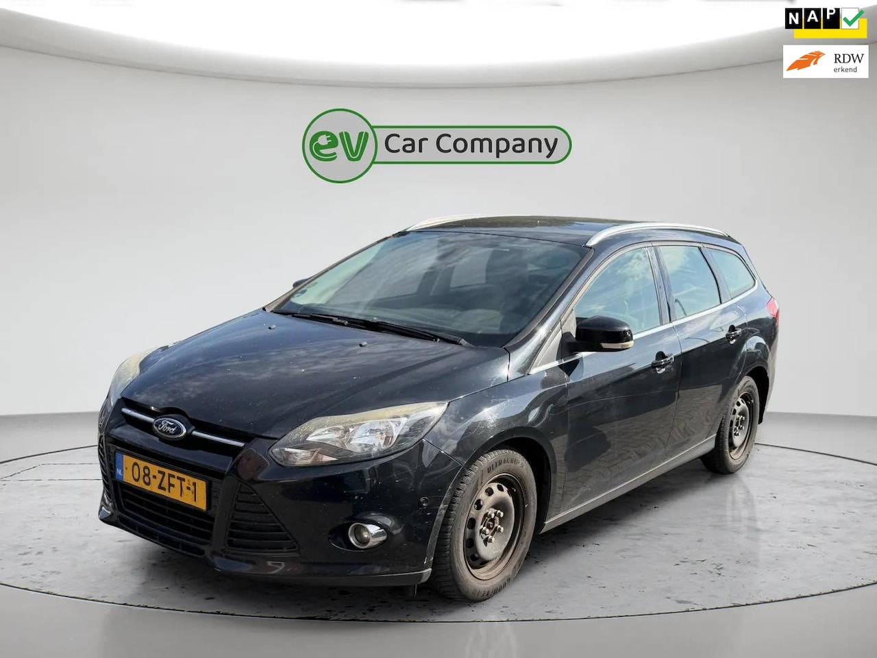 Ford Focus Wagon - 1.6 TDCI ECOnetic Lease Titanium | Exportprijs | Trekhaak | Parkeersensoren | Keyless | Cr - AutoWereld.nl