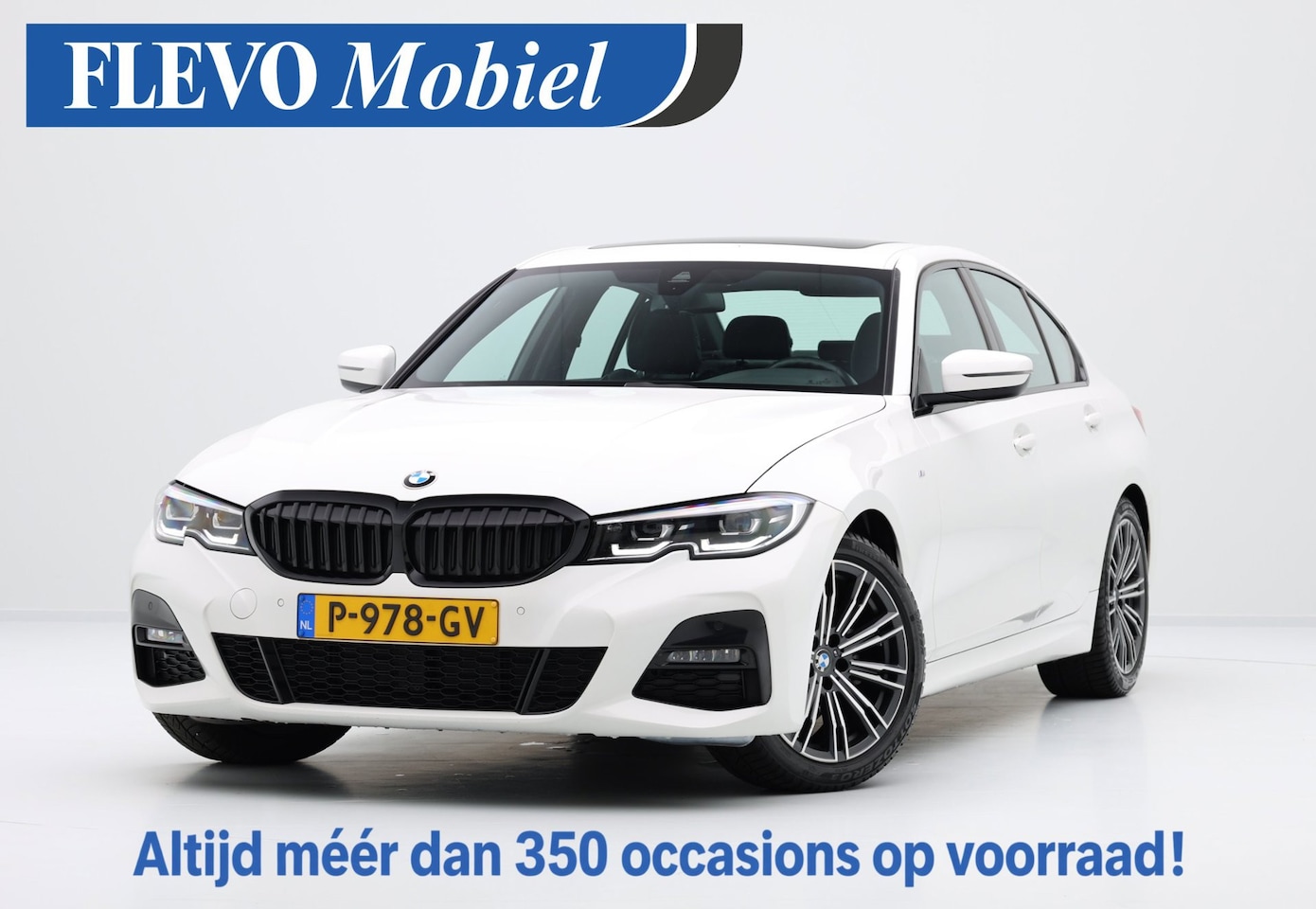 BMW 3-serie - 318i M Sport Aut. Navi|Leder-Alcantara|1e Eig|Pano|LMV|Sportstoelen - AutoWereld.nl