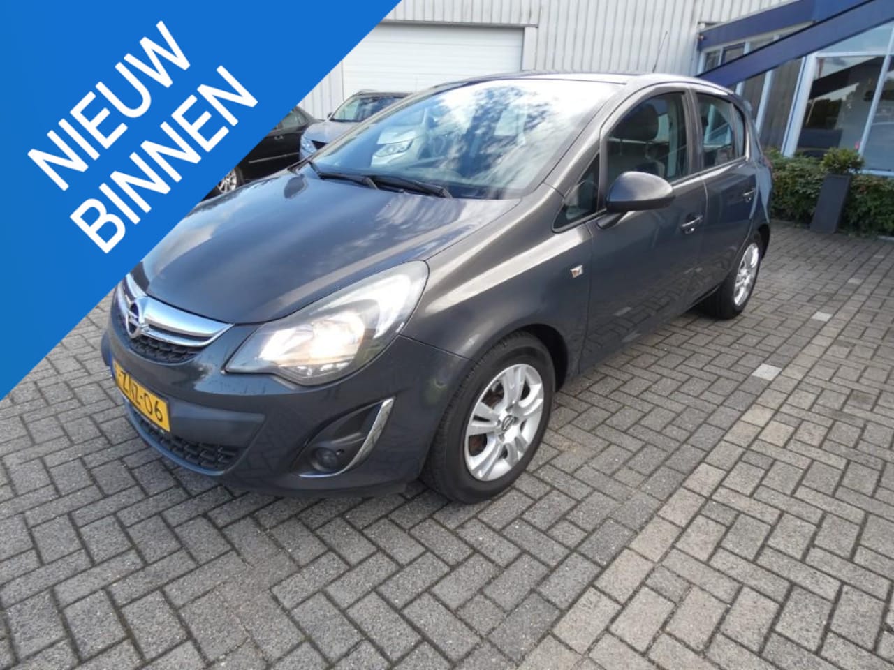 Opel Corsa - 1.2-16V Business 1.2-16V Business+ - AutoWereld.nl