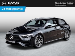 Mercedes-Benz A-klasse - 180 Star Edition AMG Line | Panoramadak | Night Pakket | Achteruitrijcamera | Sfeerverlich