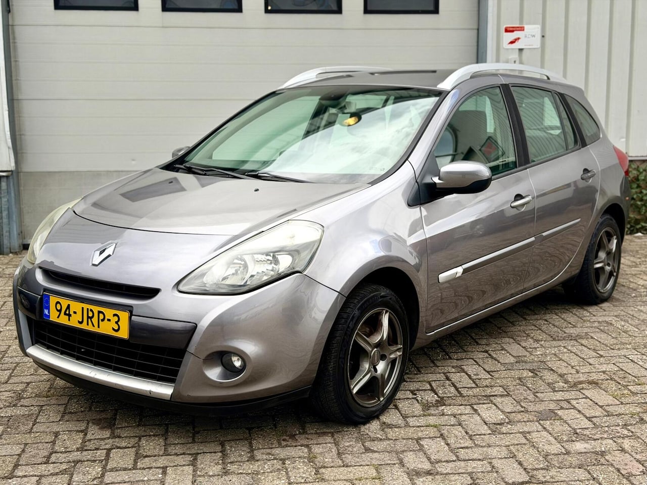 Renault Clio Estate - 1.6-16V Dynamique AUTOMAAT - AutoWereld.nl