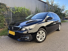Peugeot 308 SW - 1.2 PureTech Blue Lease Executive / NAVI / CRUISE / PANORAMADAK / 156dkm NAP