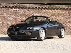 Alfa Romeo Spider - 3.2 V6 24V Lusso "Low mileage - 2 Owners" "Low mileage - 2 Owners" - With the required doc