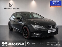 SEAT Leon - 1.8 TSI FR PANO PDC CAMERA CARPLAY SOUND
