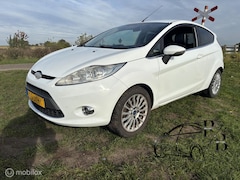 Ford Fiesta - 1.6 TDCi Titanium AIRCO LEER STOELVERW EXPORT