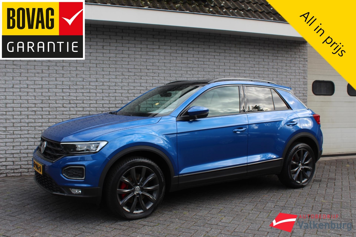 Volkswagen T-Roc - 1.5 TSI 150pk 7-DSG T-Roc Sport | Afneembare trekhaak | Panoramadak | Camera | Carplay | C - AutoWereld.nl