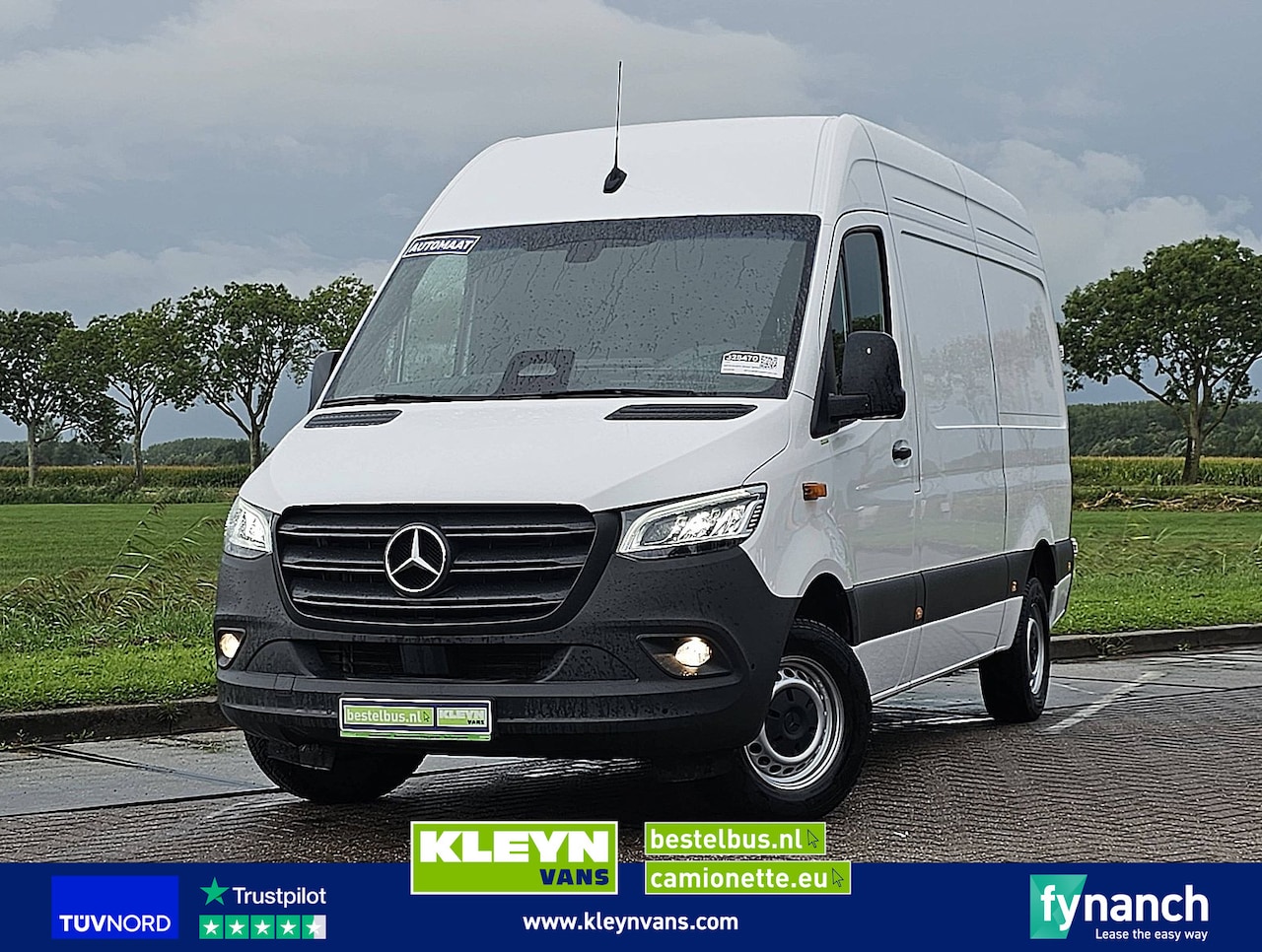 Mercedes-Benz Sprinter - 317 L2H2 LED Mbux10 - AutoWereld.nl