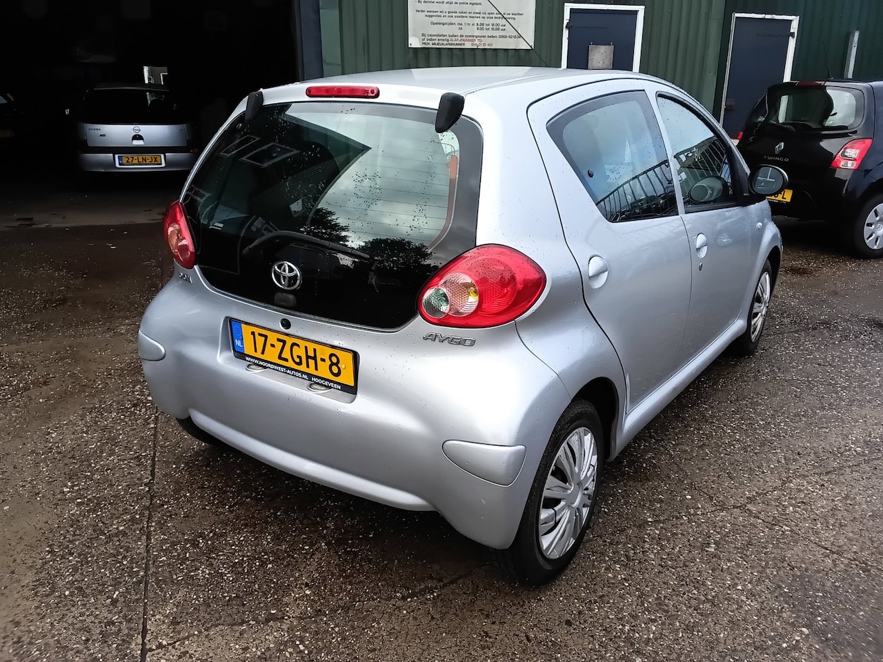 Toyota Aygo - 1.0-12V +AUTOMAAT, LEES AUB DE ADVERTENTIE!!
