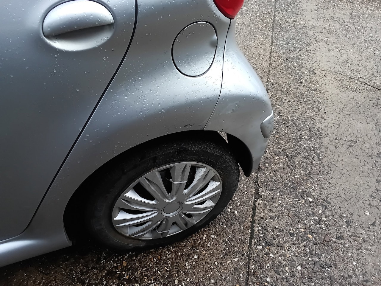 Toyota Aygo - 1.0-12V +AUTOMAAT, LEES AUB DE ADVERTENTIE!!
