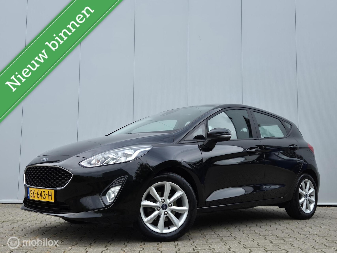 Ford Fiesta - 1.1 TREND/AIRCO/PDC/16''LMV/CARPLAY/BLUETOOTH/LANE ASSIST/USB/ISOFIX/DAB/NAVI - AutoWereld.nl
