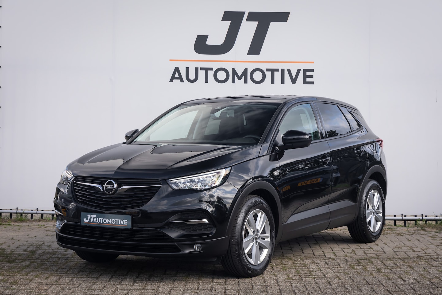 Opel Grandland X - 1.2 Turbo Elegance klimaat control | Pdc | cruise control | Carplay | Dab - AutoWereld.nl