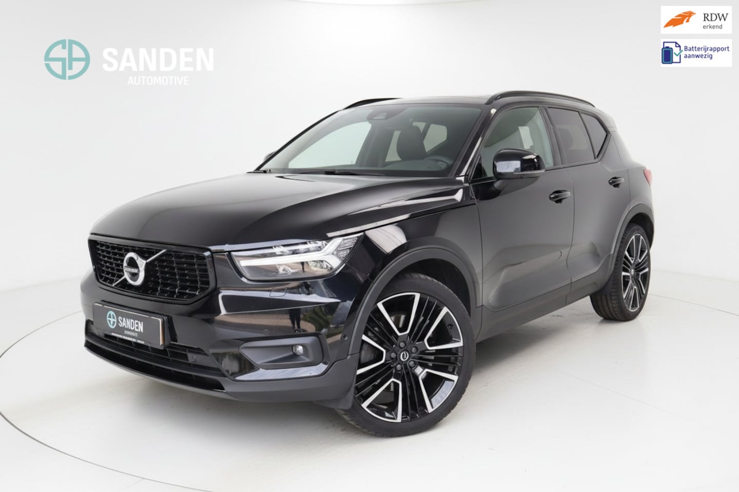 Volvo XC40 - 1.5 T5 Recharge R-Design|Automaat|LED|Navi|360 Camera|Alcantara|Trekhaak|21inch - AutoWereld.nl