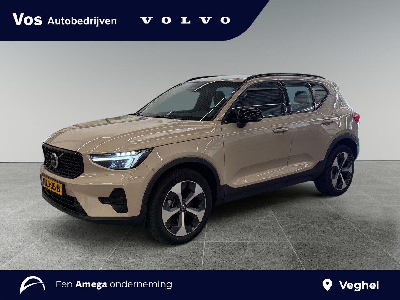 Volvo XC40 - 2.0 B4 Plus Dark l Trekhaak l All-Season banden - AutoWereld.nl