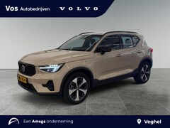 Volvo XC40 - 2.0 B4 Plus Dark l Trekhaak l All-Season banden