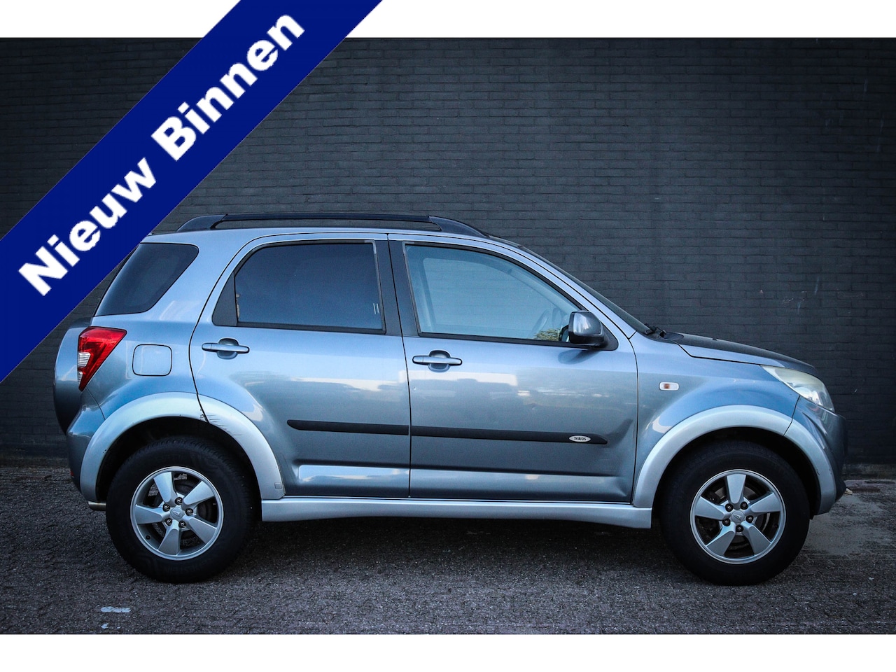 Daihatsu Terios - 1.5-16v Adventure 4WD Net binnen-Nu al te bezichtigen - AutoWereld.nl