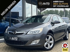 Opel Astra - 1.4 Turbo Edition 120PK | 2e Eigenaar | NL AUTO | NAP | Trekhaak | Parkeersensoren Voor en