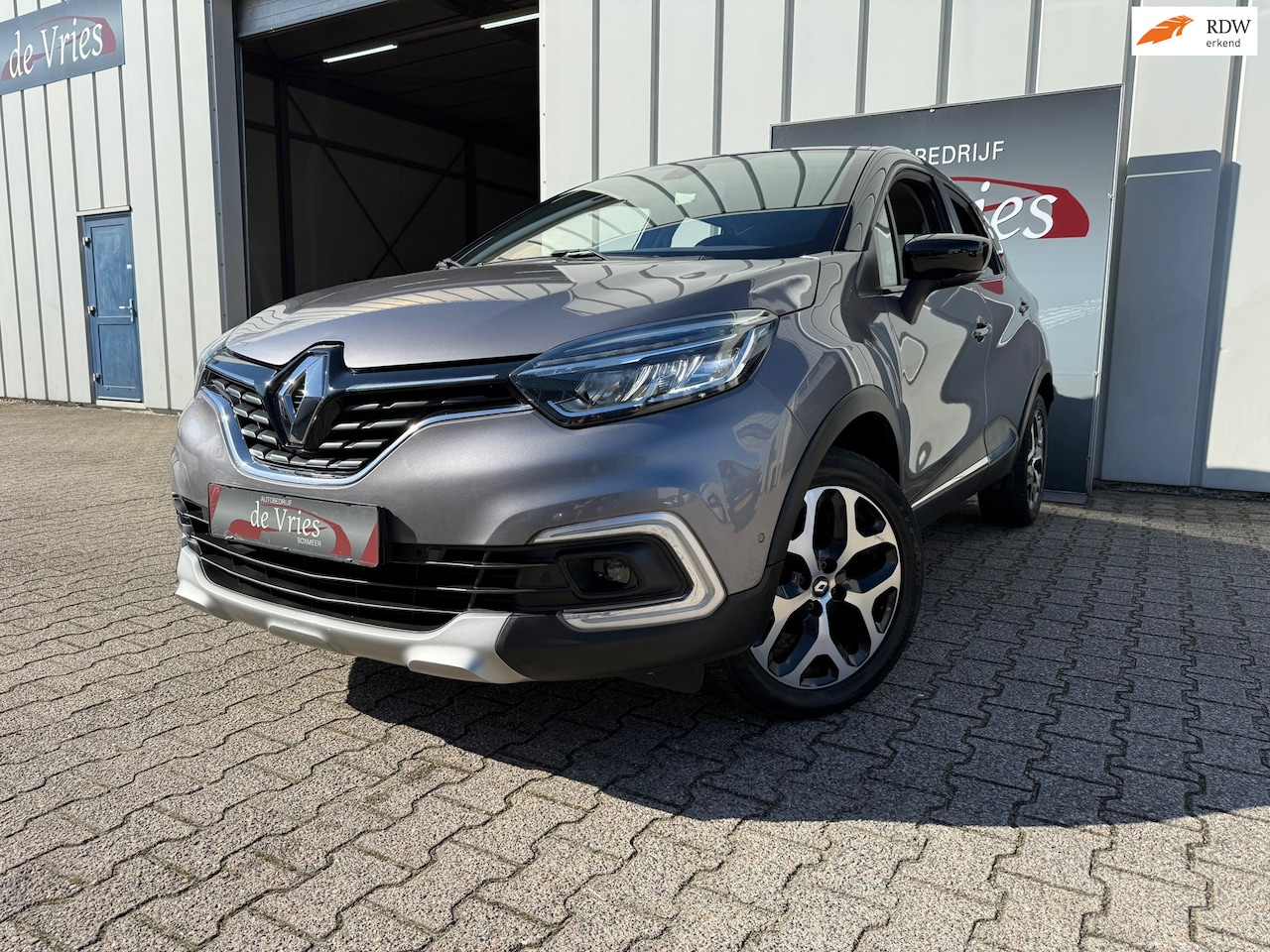 Renault Captur - 0.9 TCe Intens Two Tone / Airco / Navi / Cruise Control / Keyless entree / Achteruit rij c - AutoWereld.nl