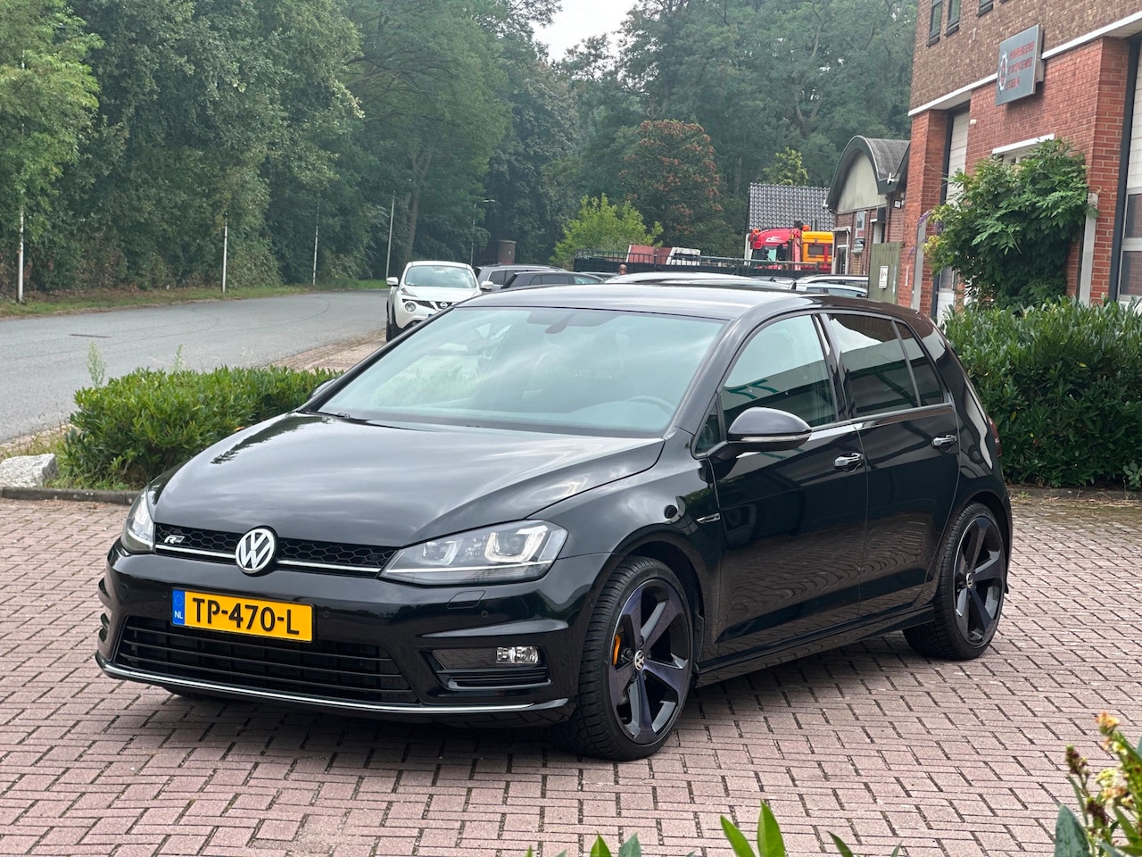 Volkswagen Golf Variant - R.line 1.4 TSI Business Edition Connected - AutoWereld.nl