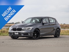 BMW 1-serie - 116i Business+ AUTOMAAT / CRUISE CONTROLE / BLACK LINE / AIRCO / CARPLAY / URBAN