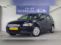 Volvo V50 - 2.4 Goed Onderhouden Trekhaak Airco Nieuwe APK Garantie