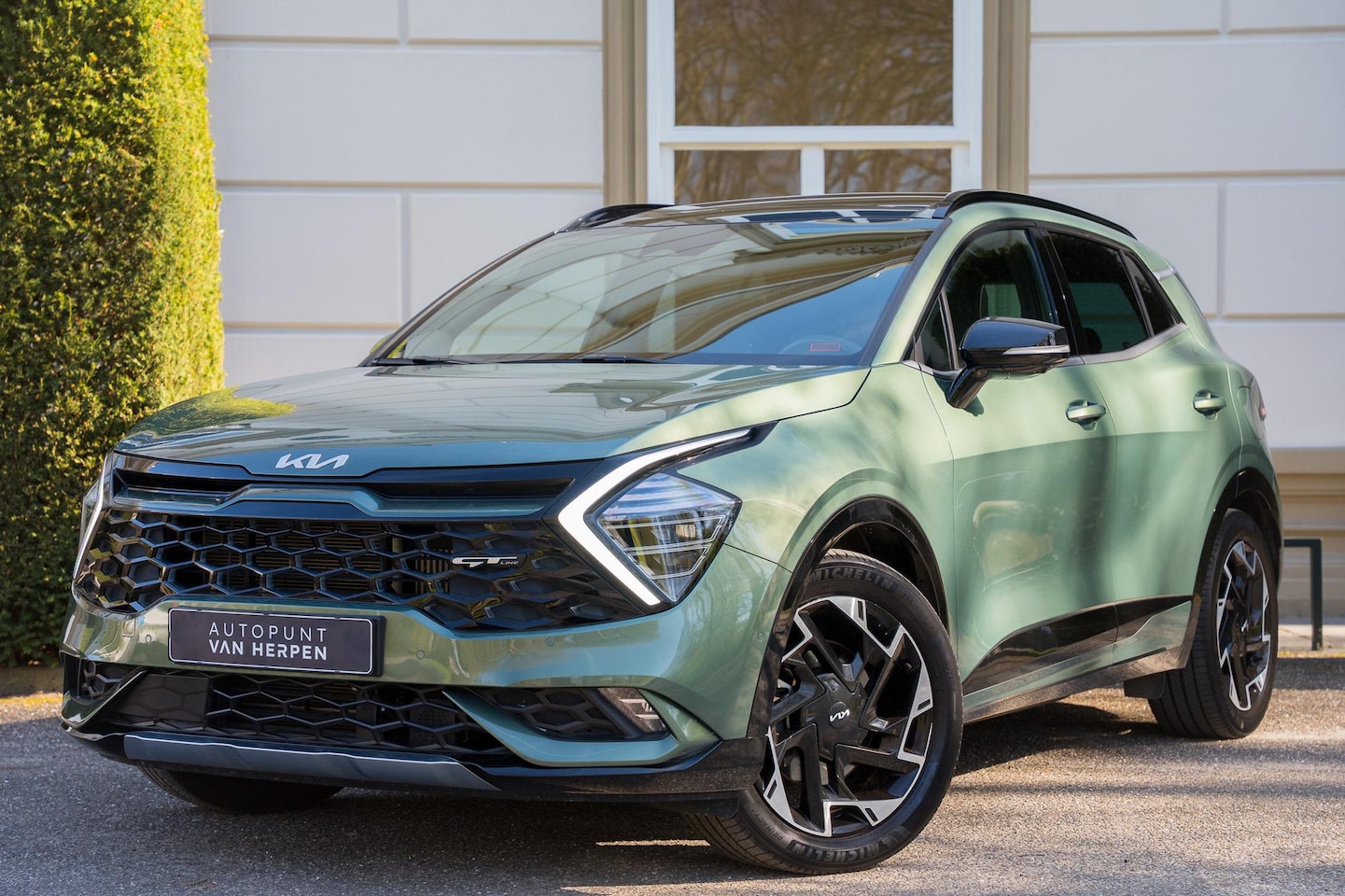Kia Sportage - 1.6 T-GDi Plug-in Hybrid AWD GT-PlusLine PANO | STOELVENTI | 360 CAM | MEMORY | LEDER | 1E - AutoWereld.nl