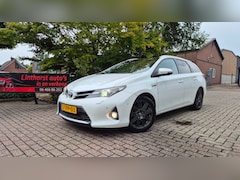 Toyota Auris Touring Sports - 1.8 Hybrid Lease+PANO-2014