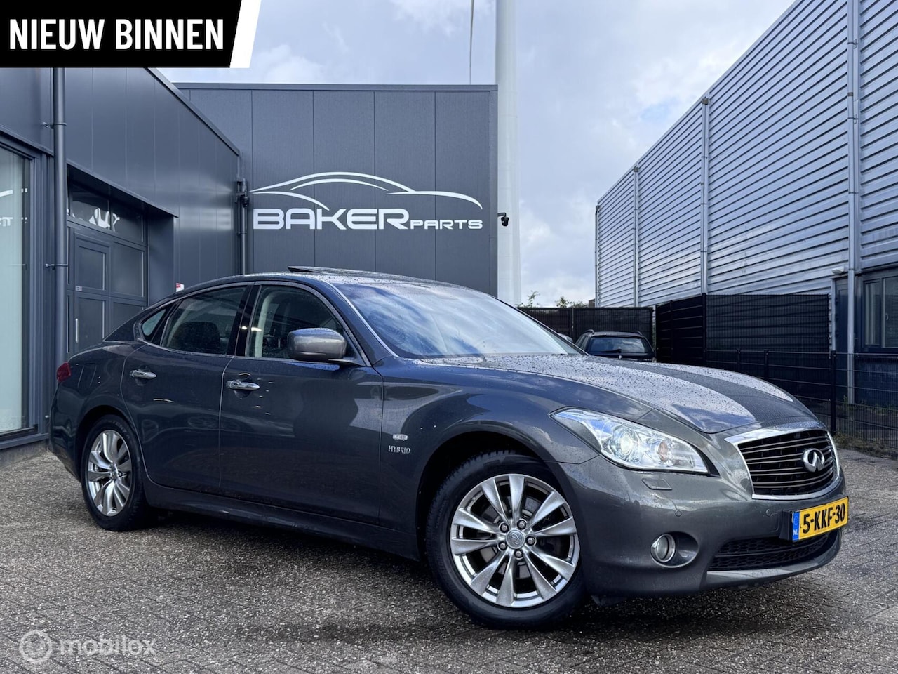 Infiniti M - 35h GT Premium ~ Leder ~ Xenon ~ Bose ~ - AutoWereld.nl