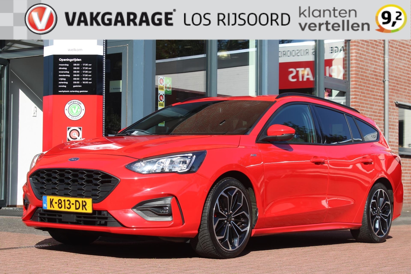 Ford Focus Wagon - 1.0 EcoBoost Hybrid *ST Line* | Trekhaak | Camera | Carplay | Stoelverwarming | Adaptive C - AutoWereld.nl
