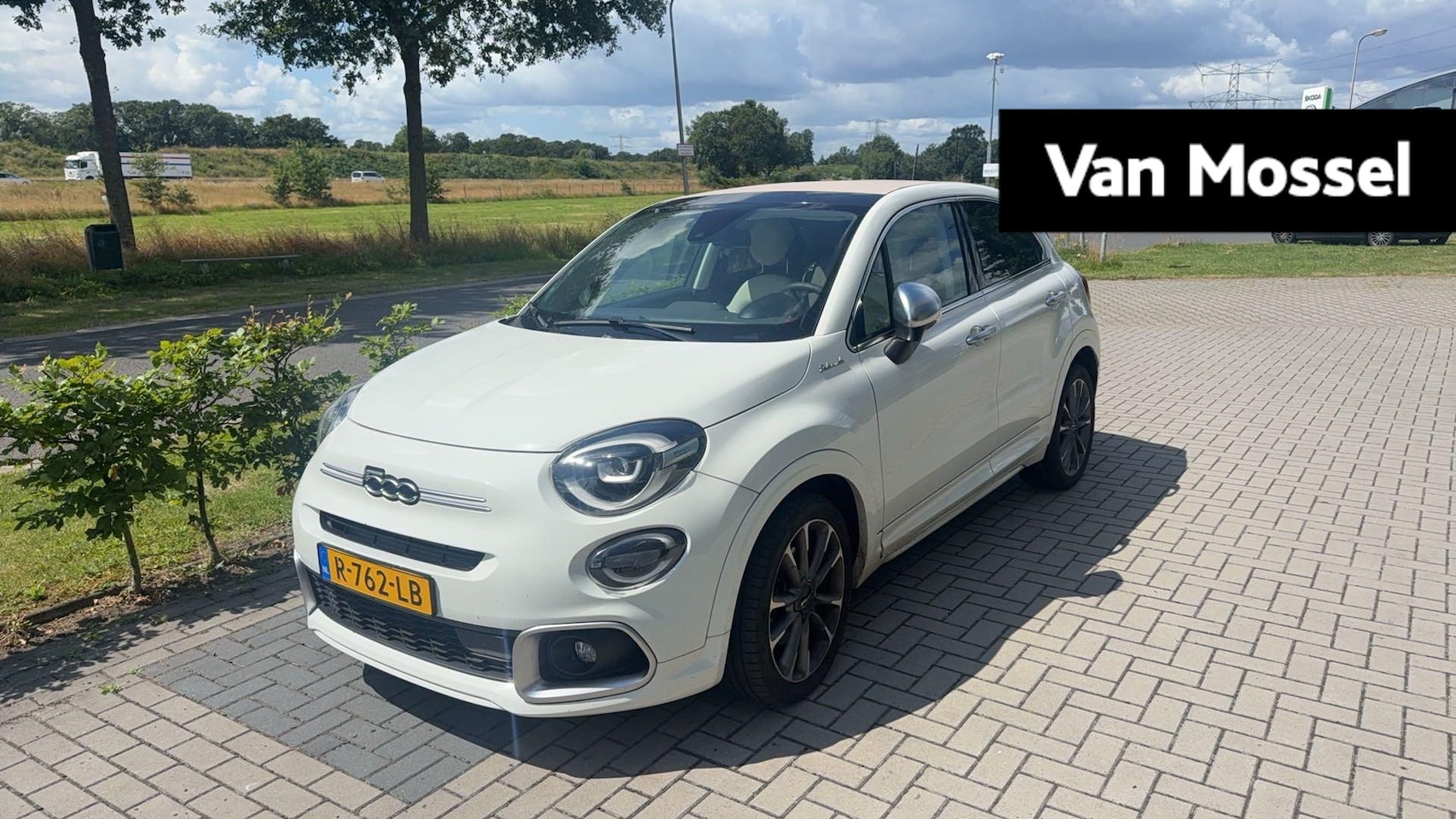 Fiat 500 X - 1.5 Hybrid Dolcevita Special Edition Cabrio | ADAPTIVE CRUISECONTROL | CAMERA | KEYLESS EN - AutoWereld.nl