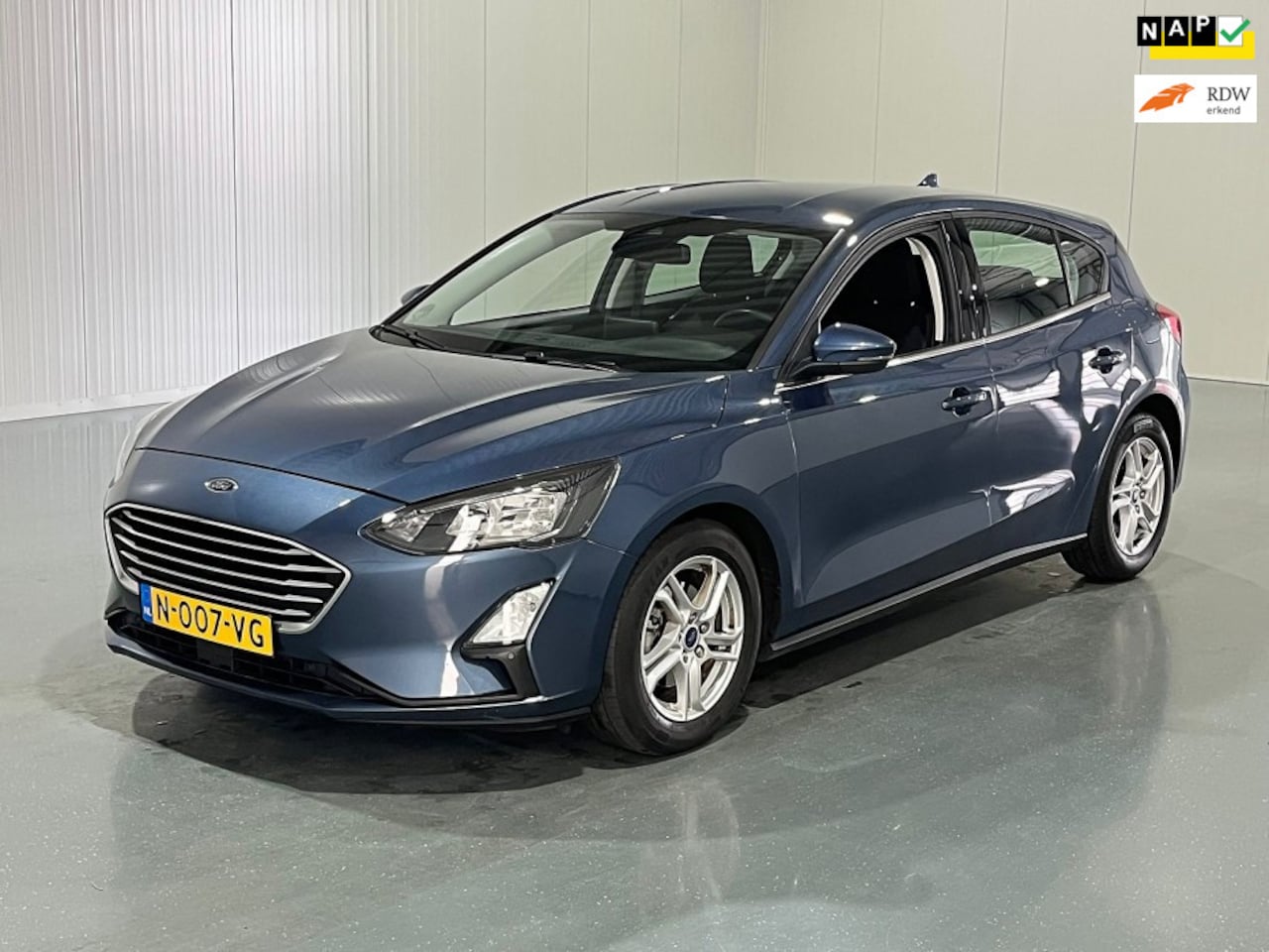 Ford Focus - 1.0 EcoBoost Hybrid Titanium X Business WINTER-PACK/LED KOPLAMPEN/APPLE CARPLAY - AutoWereld.nl