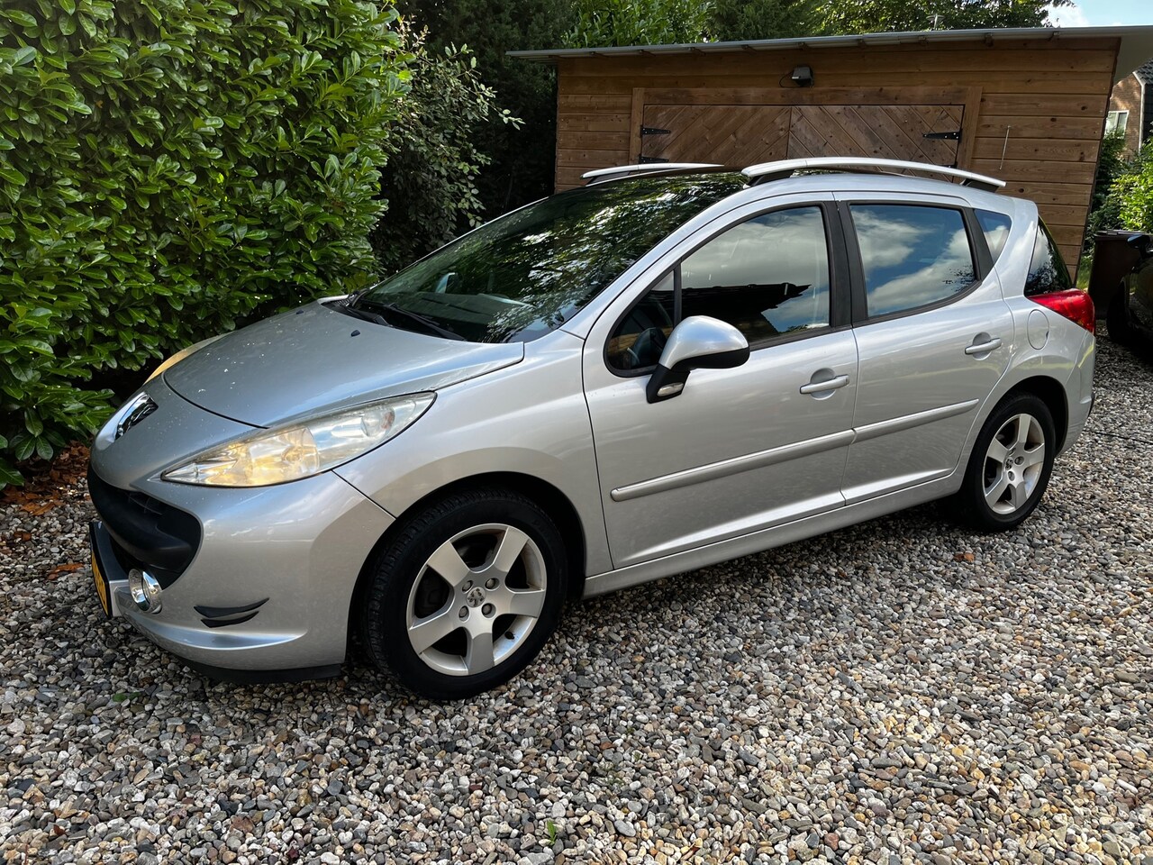 Peugeot 207 SW - RIJKAAR/APK/HISTORY/BEURT/NAP/AIRCO/5drs//DIREKT MEE - AutoWereld.nl
