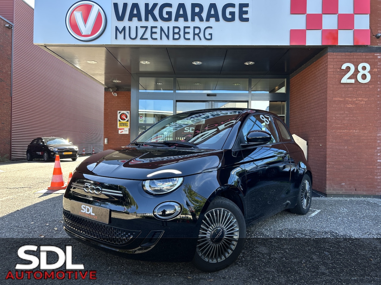 Fiat 500 - Icon 42 kWh Long Range // LED // NAVI + CARPLAY // PDC // CRUISE // CLIMA - AutoWereld.nl